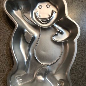 Wilton Barney Cake Pan - 2105-6713